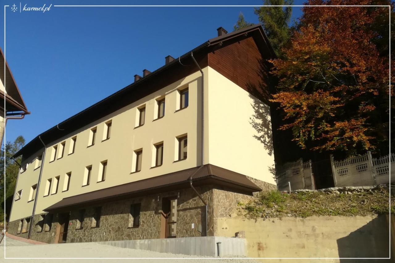 Karmelitanski Dom Goscinny Zawoja Exteriör bild